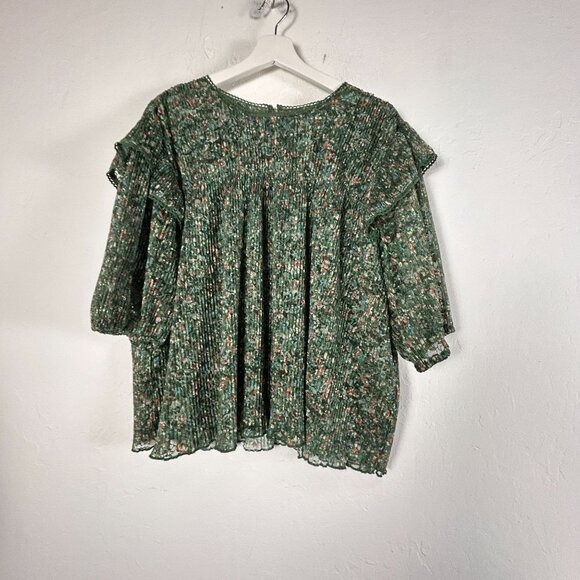 Porridge Tops - Green Floral Pleated Women’s Blouse